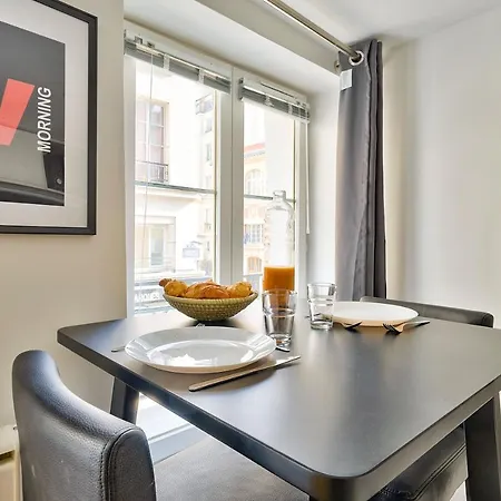Apartment New And Bright In The Heart Of